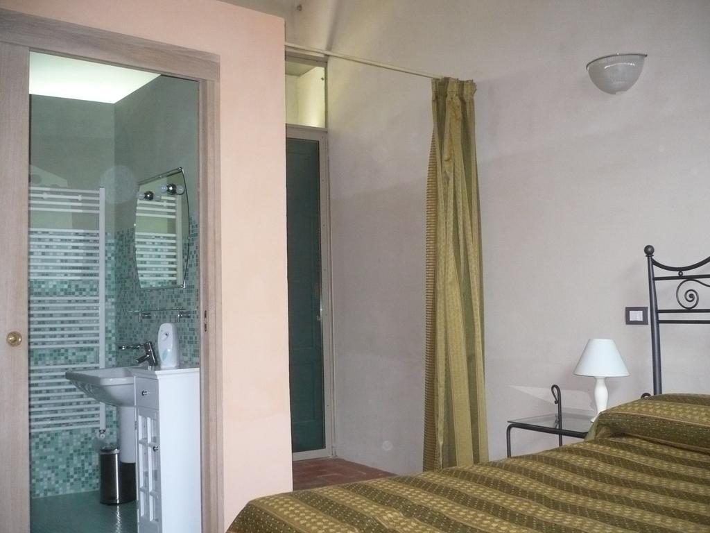 Casa Vacanze "Casale Al Pino" Riparbella Extérieur photo