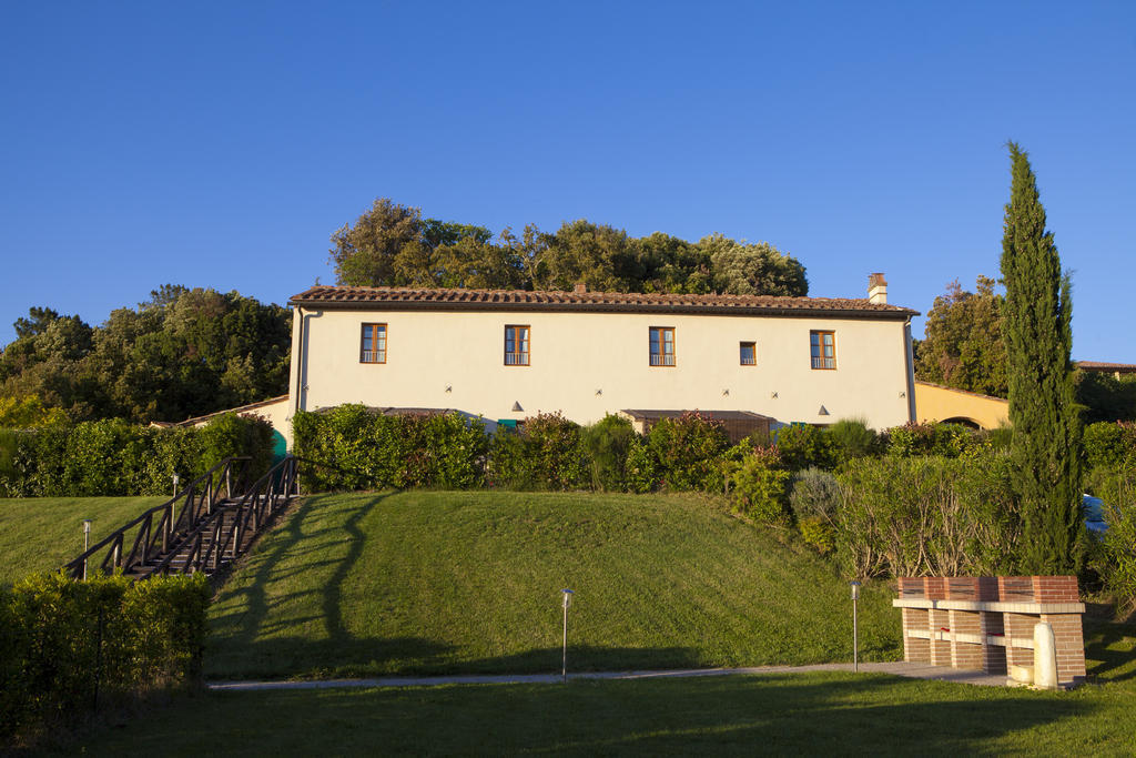 Casa Vacanze "Casale Al Pino" Riparbella Extérieur photo